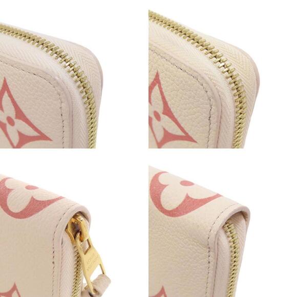 LOUIS VUITTON Beige Wallet - Picture 10 of 11